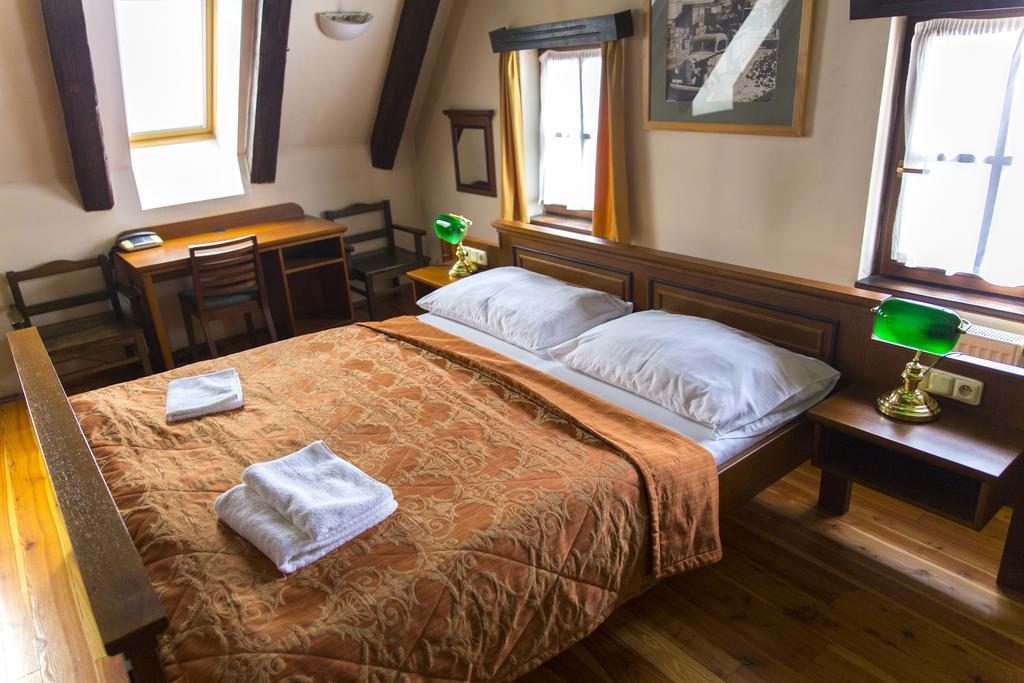 U Medvidku-brewery 3* Praha