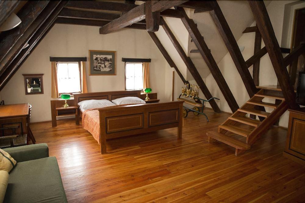 U Medvidku-brewery Hotel Praha